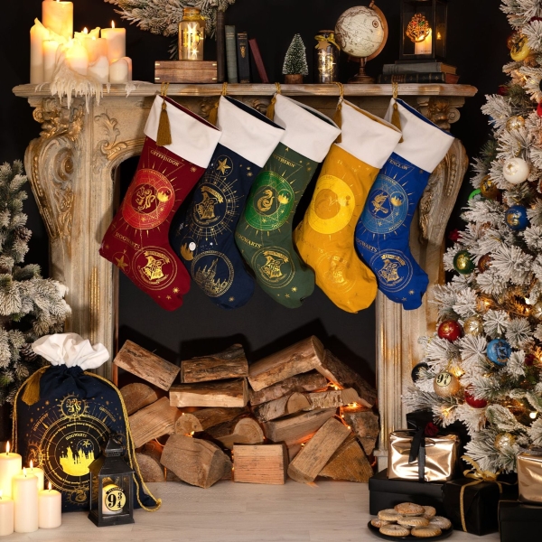 Chaussettes de cheminée Harry Potter pour Noël. 